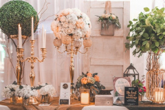 esküvői-dekoráció-virág-dekoráció-háttér-dekoráció-desszert-asztal